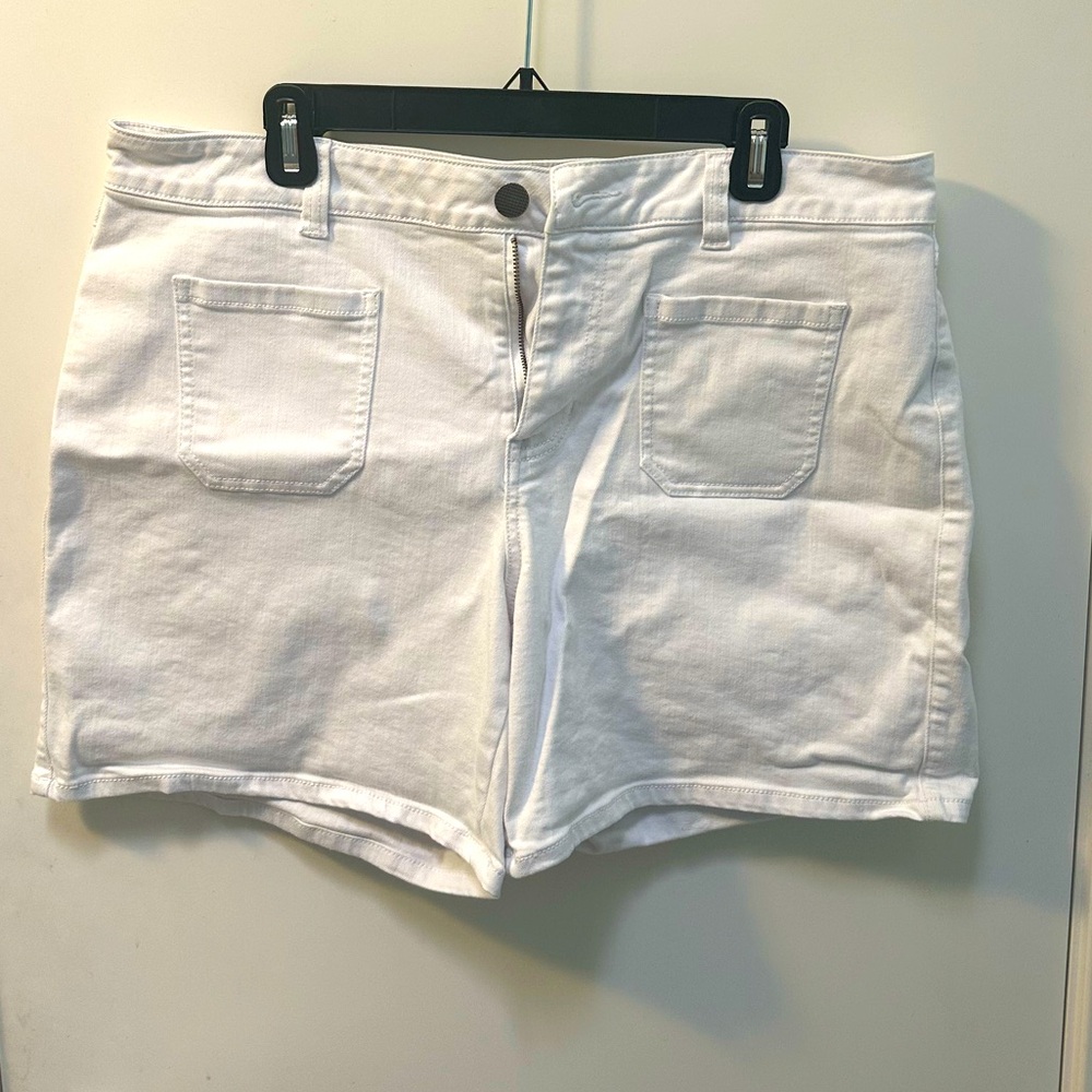 Cabi Shorts…White.